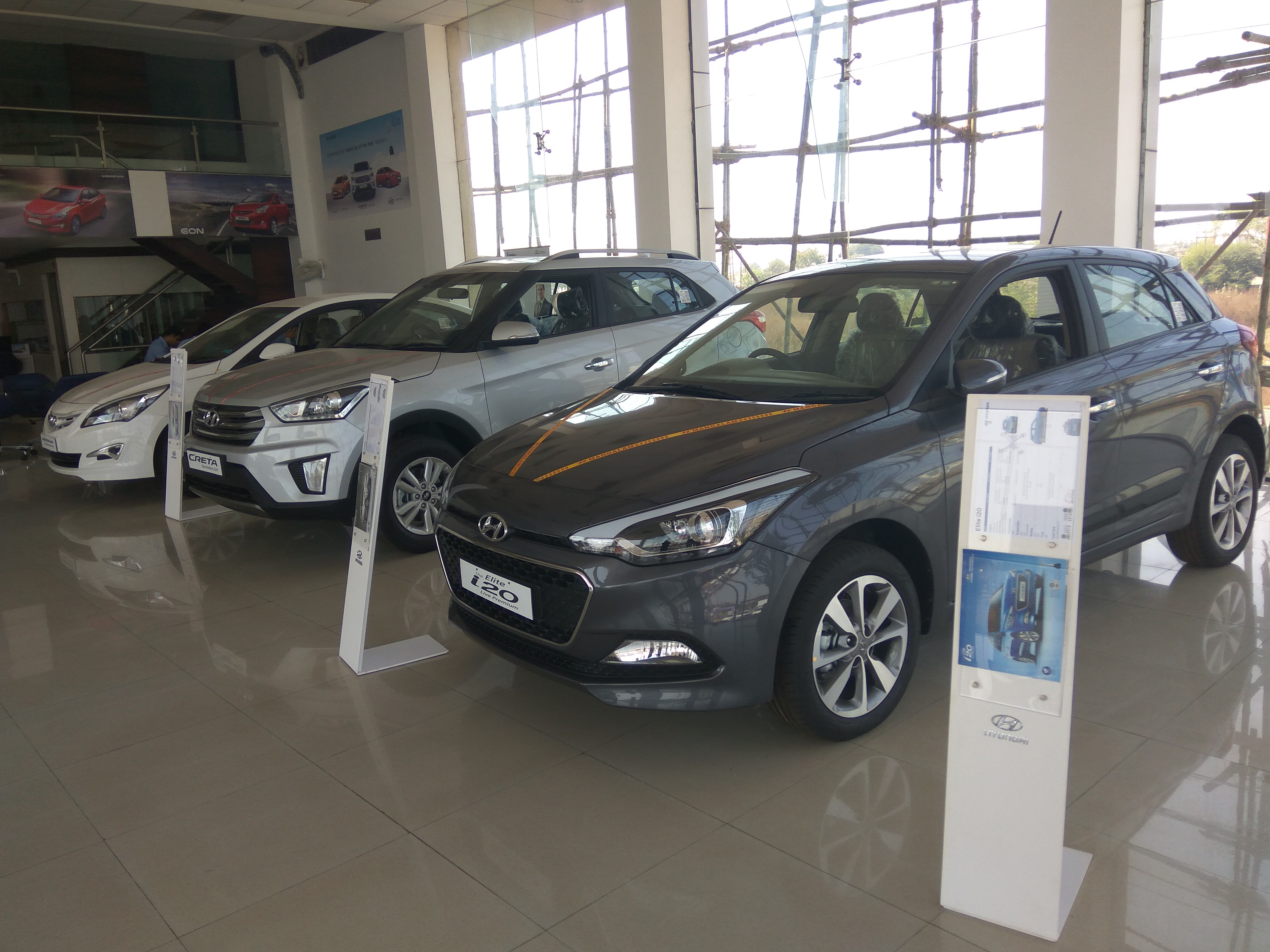 Car Showroom & Service Photo gallery|Mangalam Hyundai Raipur